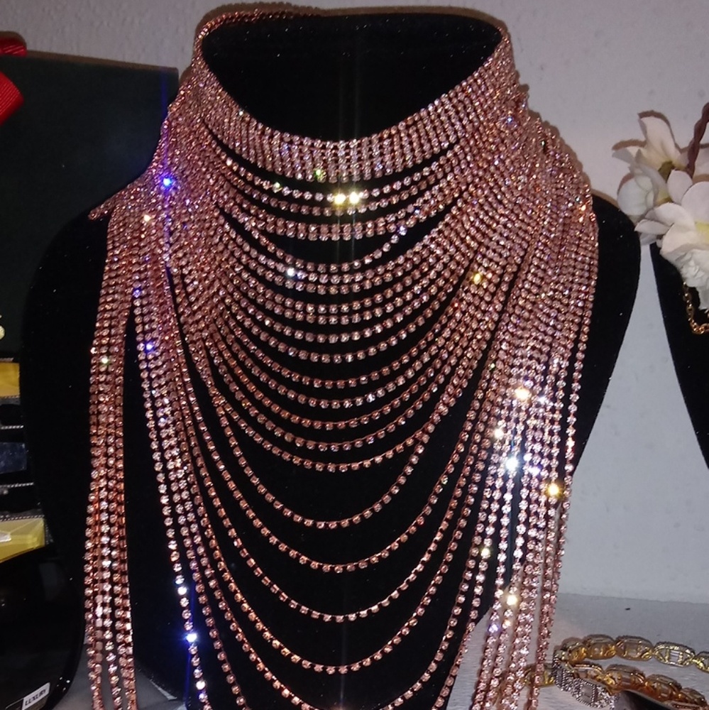 Rose Gold Diamond Neckalace😍